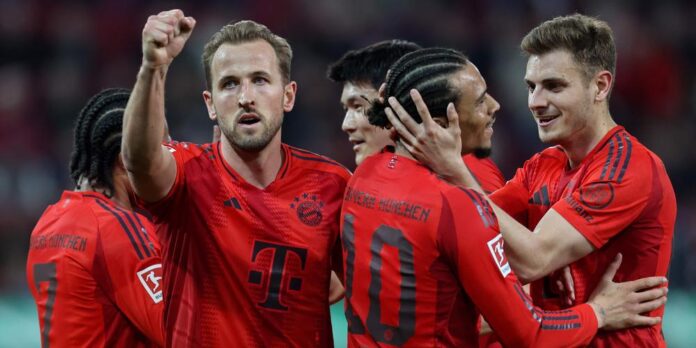 FBL-GER-BUNDESLIGA-AUGSBURG-BAYERN MUNICH